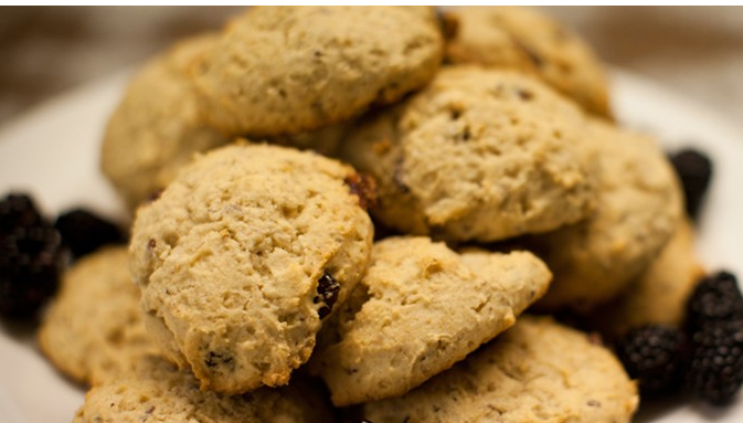 Gluten Free Persimmon Spiced Scones